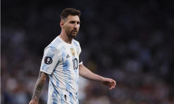 奔驰纯电SUV成“价格屠夫”，售价下探至14.6万起，纯电续航619Km